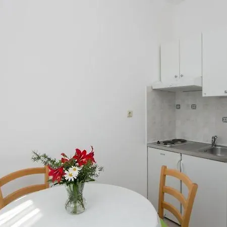 Daire Marina - One Bedroom